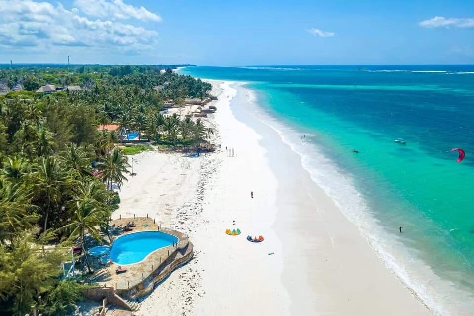 Boat excursion off the Diani coast